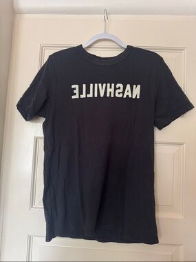 imogene + willie Black Nashville Short Sleeve Tee